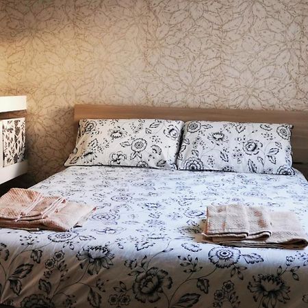 Апартаменты Francy'S House Триджано Экстерьер фото