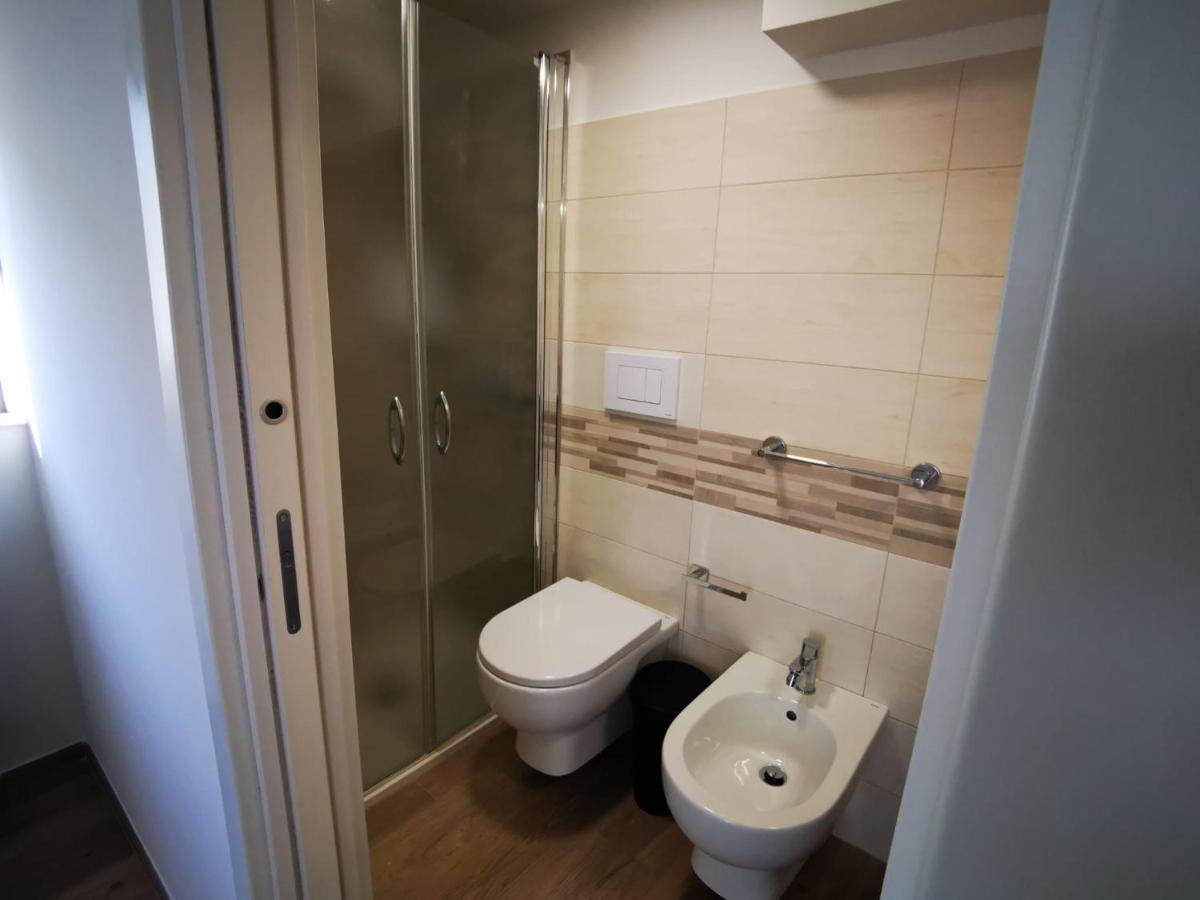 Апартаменты Francy'S House Триджано Экстерьер фото