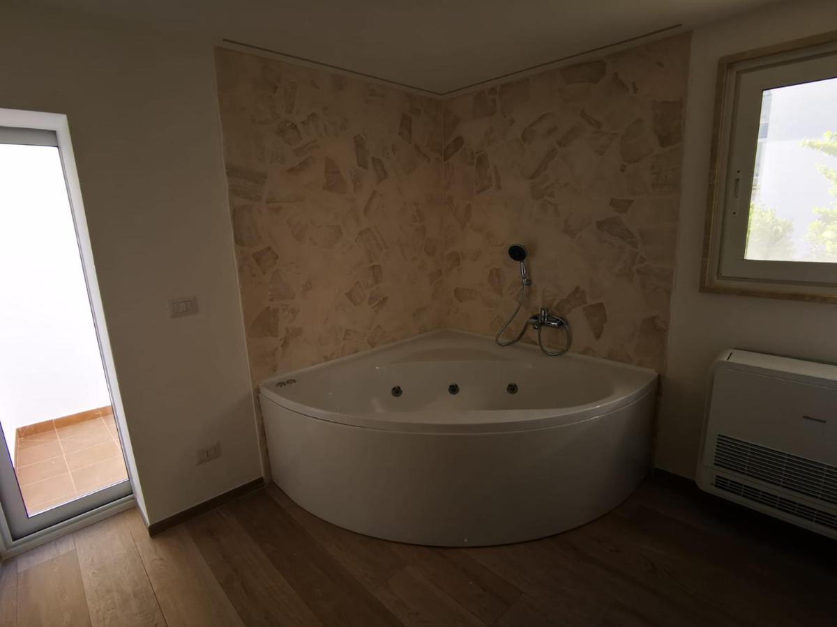 Апартаменты Francy'S House Триджано Экстерьер фото