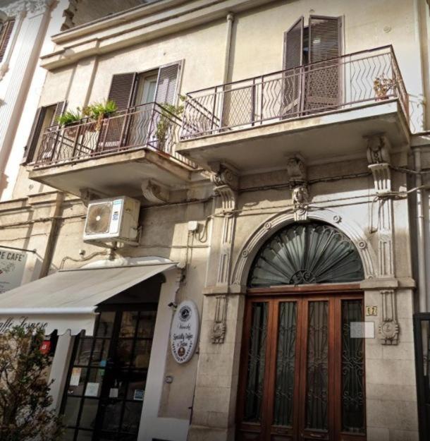 Апартаменты Francy'S House Триджано Экстерьер фото